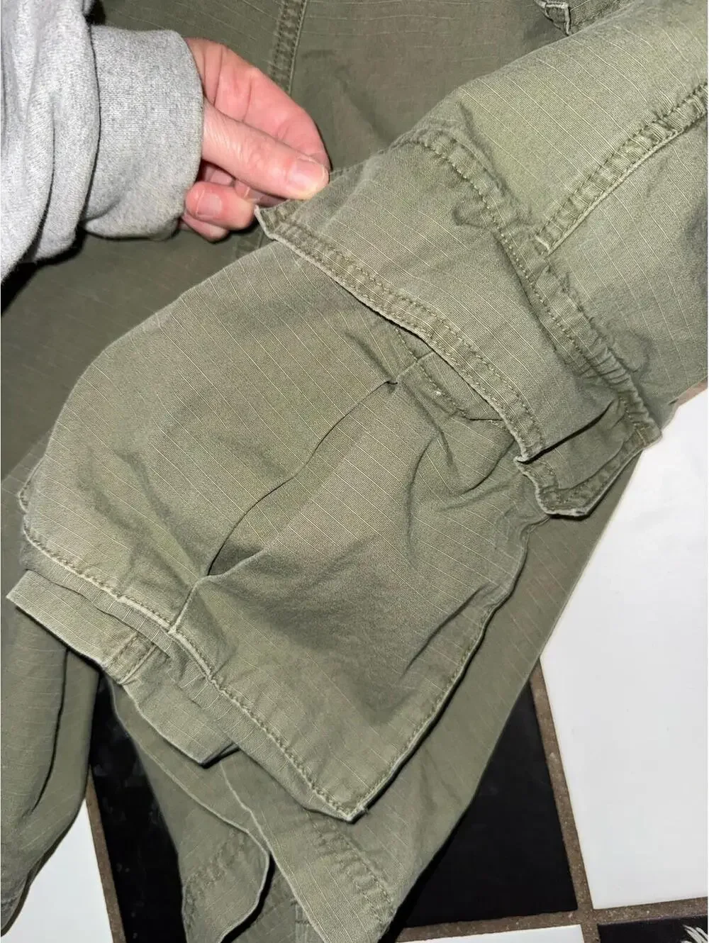 J Crew Men’s Green Cargo Shorts Sz 36 Cotton Beach Preppy Gorp y2k